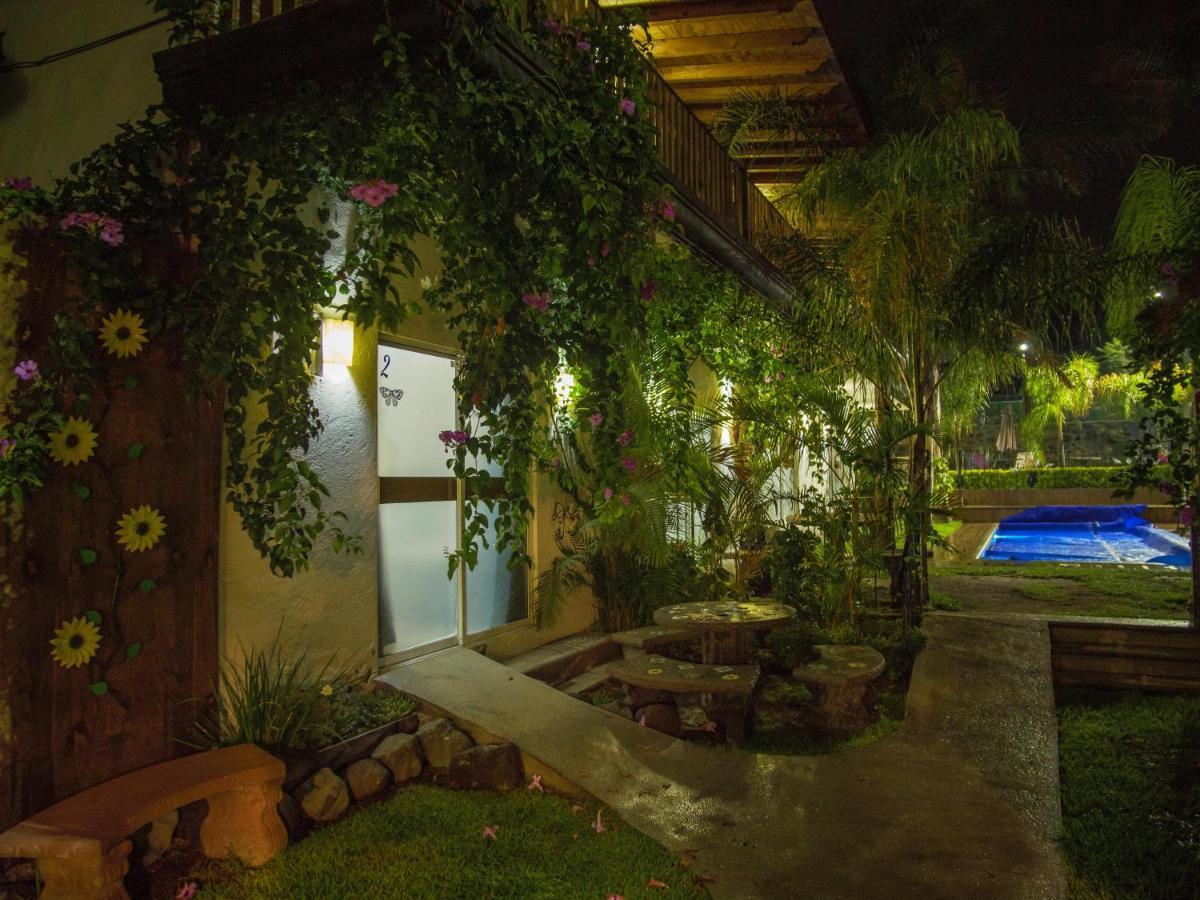 Hotel Villas Mariposas 阿特利斯科 外观 照片